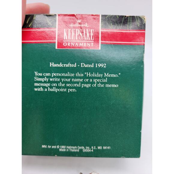 Vintage Hallmark Keepsake 1992 'Holiday Memo' ornament Chipmunk with Stapler - Picture 4 of 5